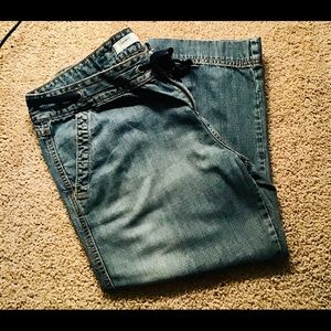 Old Navy Blue Jean Capris